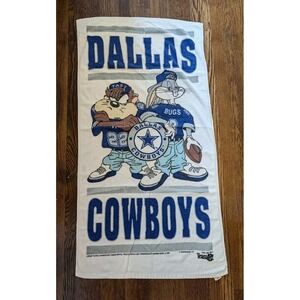 Vintage 90s NFL Dallas Cowboys Taz Tasmanian Devil Bugs Bunny Beach Pool Towel
